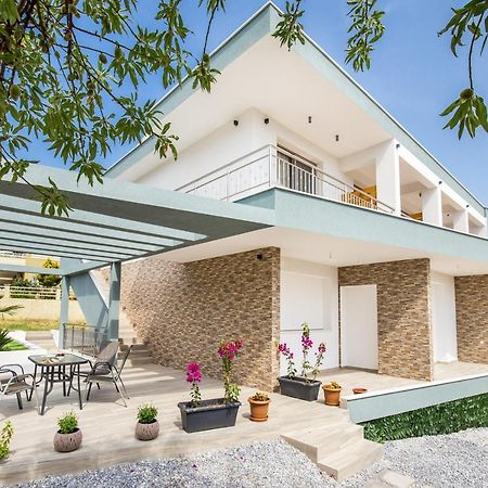 לימנריה Alia Comfort Style Studios מראה חיצוני תמונה